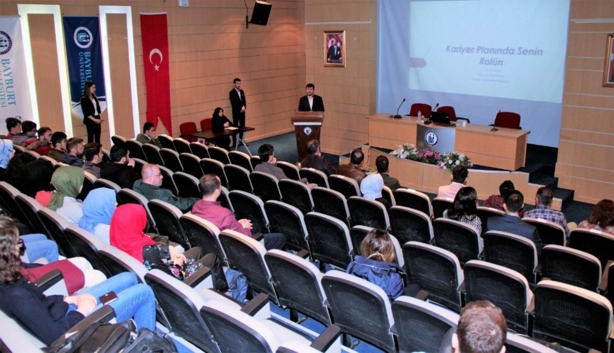 Bayburt &Uuml;niversitesi Kariyer Haftası, &ouml;ğrencilerle sekt&ouml;r profesyonellerini buluşturdu