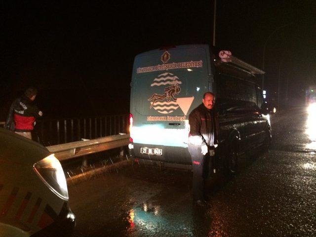 Diyarbakır'da tarihi köprüden nehre atladığı iddia edilen kadın aranıyor