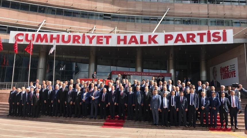 G&uuml;nel, CHP&rsquo;li Belediye Başkanları toplantısına katıldı