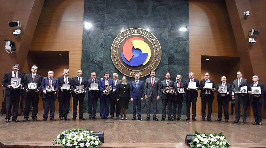 Kuşadası Ticaret Odası heyeti, TOBB genel kuruluna katıldı