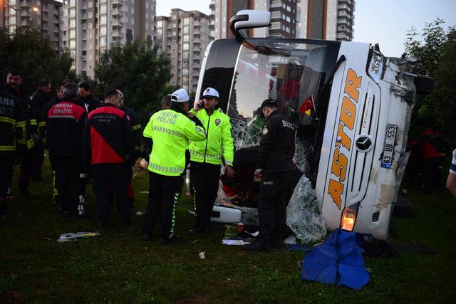 Adana'da yolcu otobüsü devrildi: 2 ölü, 23 yaralı (2) - Yeniden