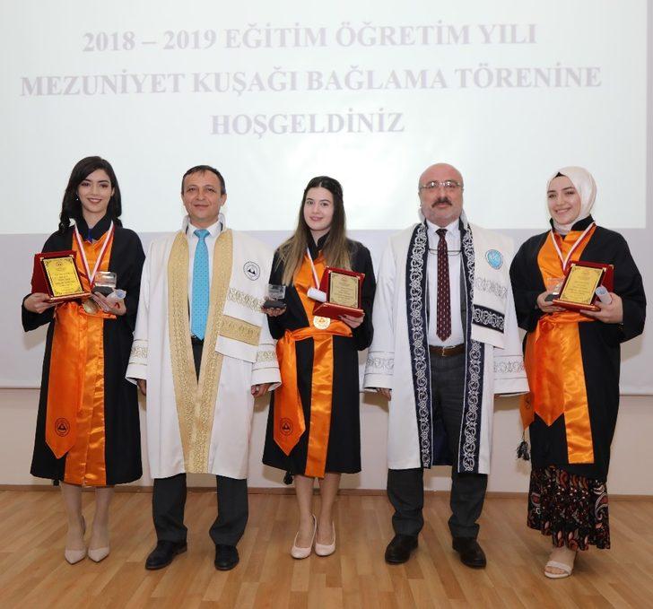 ERÜ Turizm Fakültesi 10. Dönem Mezunlarını Verdi G3