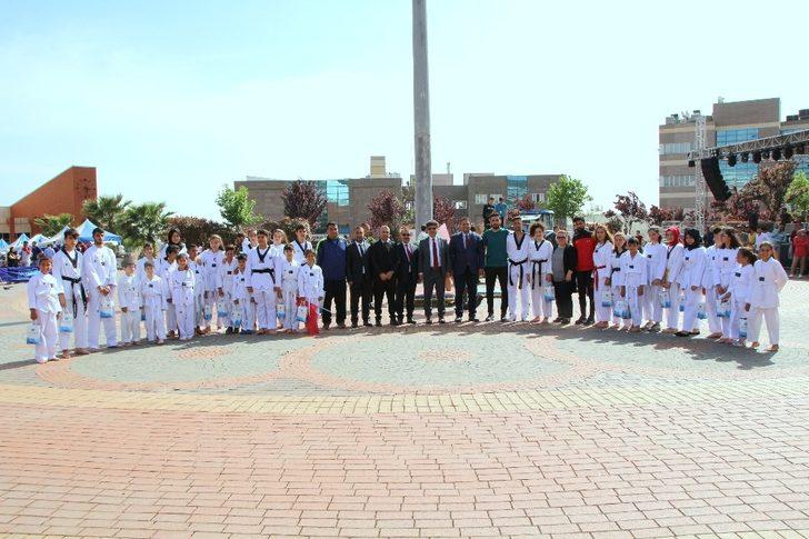 Üniversitede Şenlik 4. gününde G4