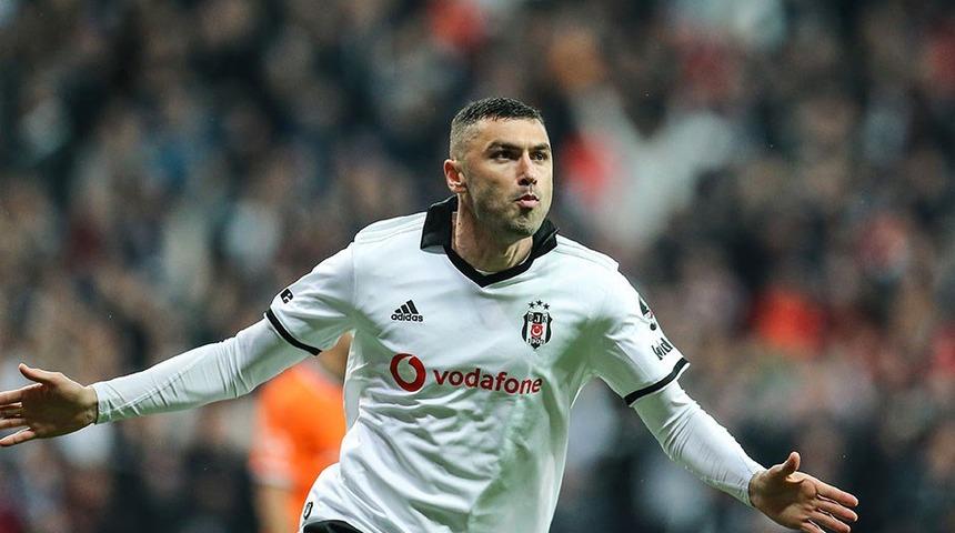 Beşiktaş'ın golcü adayları Jonathan Kodjia ve Andraz Sporar