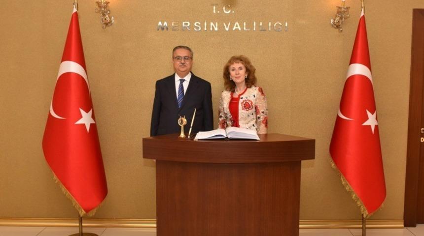 Slovak Cumhuriyeti’nin Ankara Büyükelçisi Anna Turenicavo’dan Vali Su’ya ziyaret