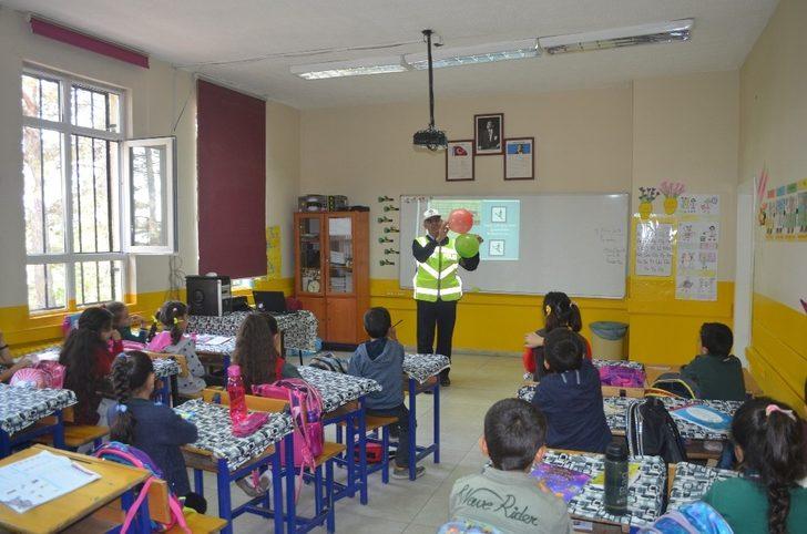 Pertek ilçesinde "Trafik Haftası" etkinlikleri G3