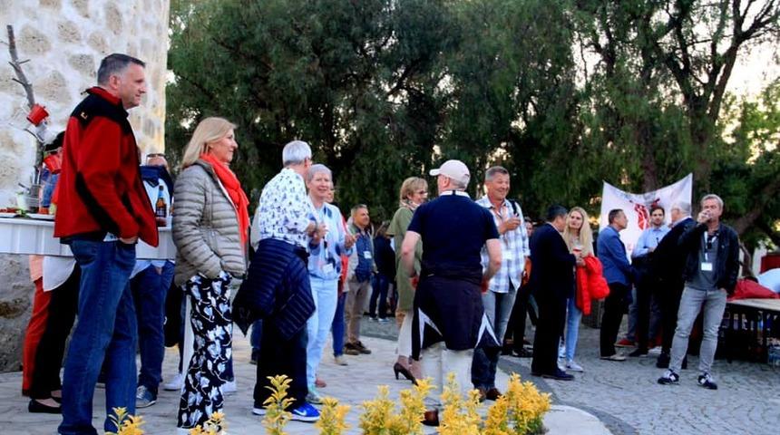 Alman tur Operat&ouml;rleri &Ccedil;eşme&rsquo;de