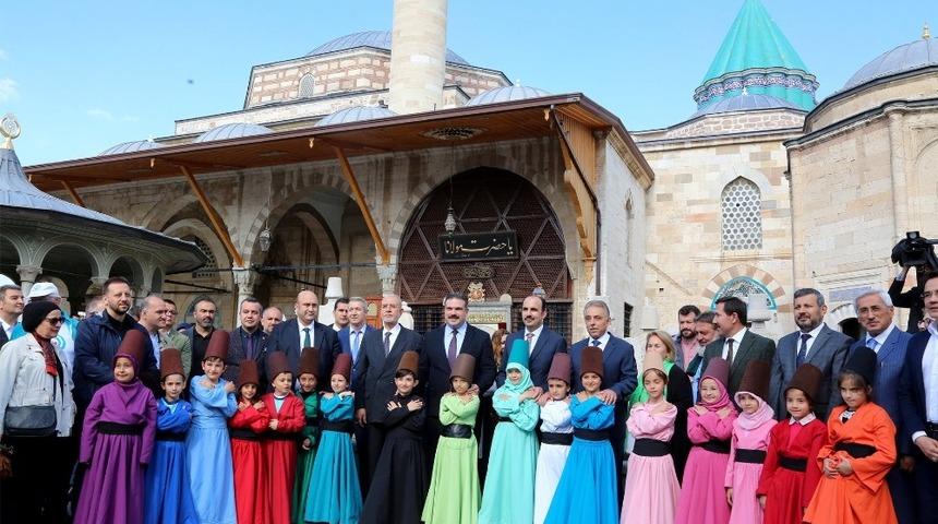 Rekt&ouml;r &Ccedil;omaklı Teşrif-i Konya etkinliklerine katıldı