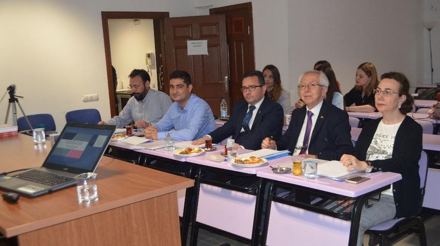 Geleceğin m&uuml;hendisleri projelerini anlattılar