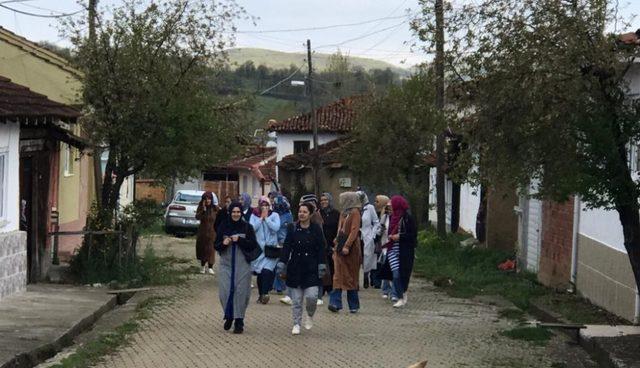 Çömleğin bayan ellerinden Kınık Köyü’ne ziyaret