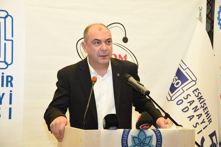 Eskişehir Sanayi Odası ve Osmangazi Üniversitesince düzenlenen teknoloji fuarında gençlerin projeleri yarıştı G3