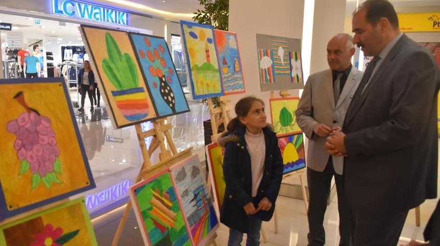 Minik &ouml;ğrenciler hayallerini sergilediler