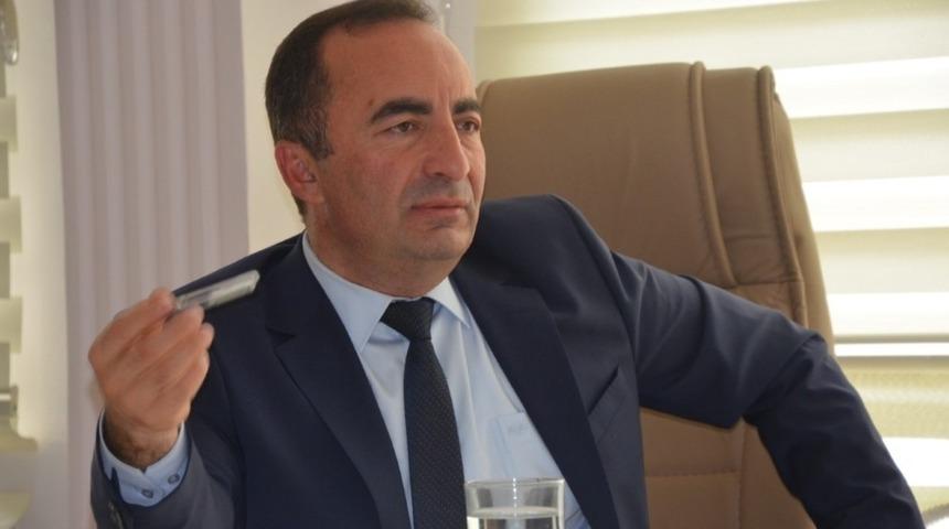 Başkan S&uuml;l&uuml;k&rsquo;ten değerlendirme toplantısı