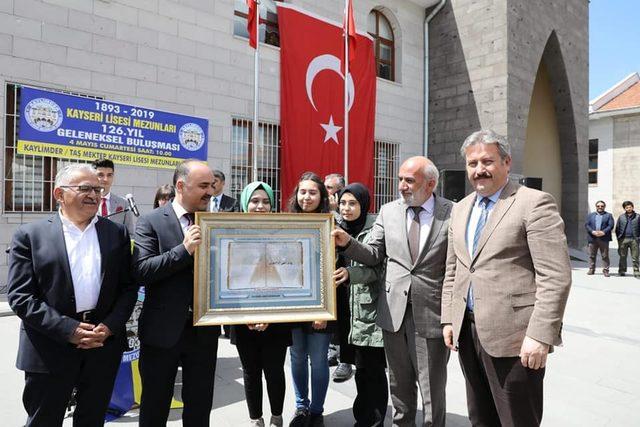 Başkan Dr. Mustafa Palancıoğlu, Kayseri Lisesi Mezunları Derneği Geleneksel Buluşması’nda