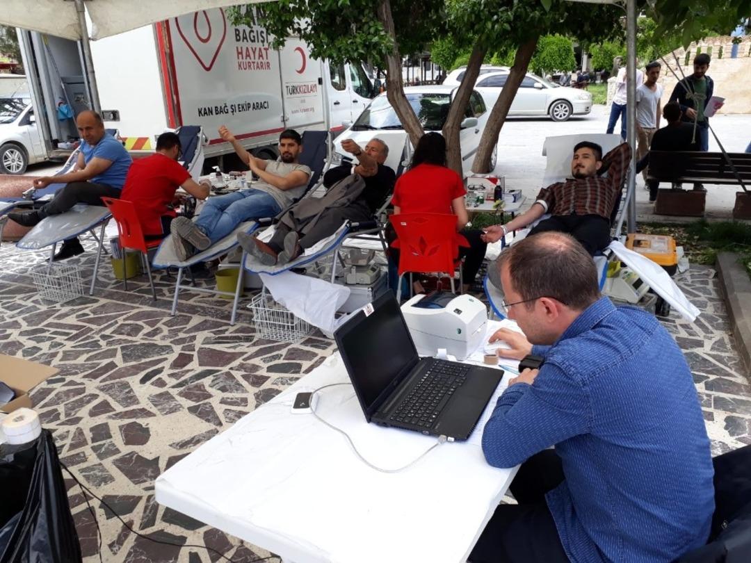 Kızıltepe&rsquo;de Kızılay faaliyetleri s&uuml;r&uuml;yor