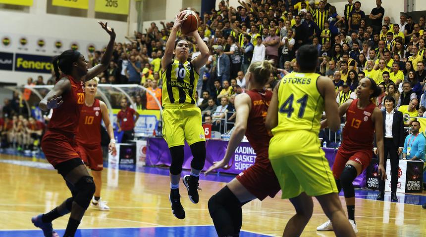 Fenerbahçe, Galatasaray'ı yenerek Kadınlar Basketbol Süper Ligi'nde finale yükseldi