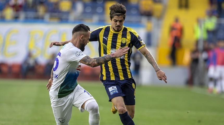 Rize 1 puanı VAR ile kurtardı!