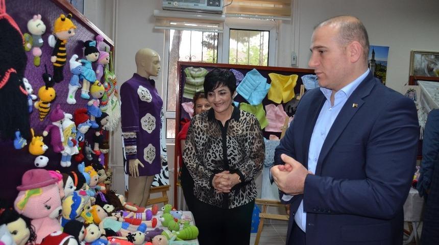 Kargı HEM&rsquo;in yılsonu sergisi b&uuml;y&uuml;k beğeni topladı