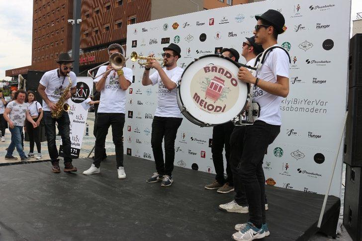 Cassaba Modern’in heykelleri açıldı G4