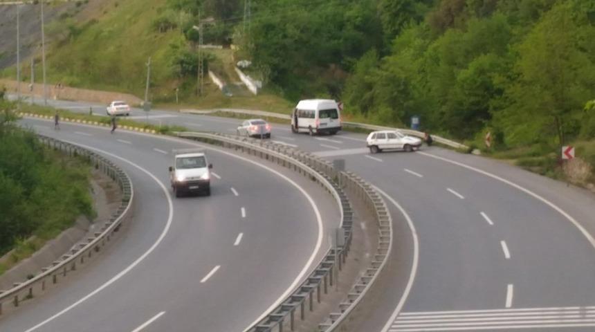 Alaplı’da trafik kazası