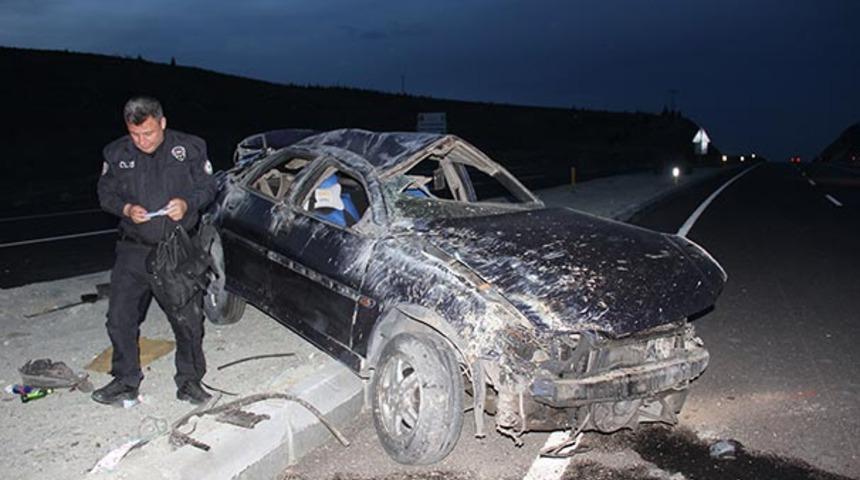 Bir haftalık evli çifti ayıran feci kaza!