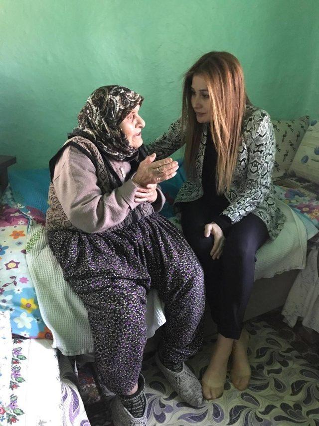 AK Parti’i kadınlardan Aliağa’da 300 aile ziyareti 2