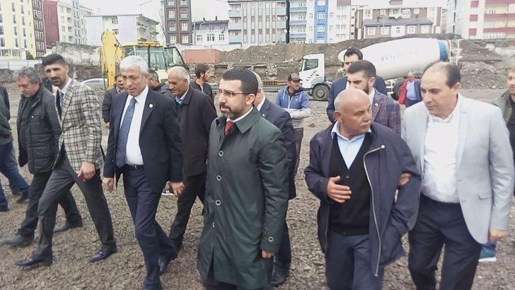 Kars Milletvekilleri külliye inşaatını inceledi G4