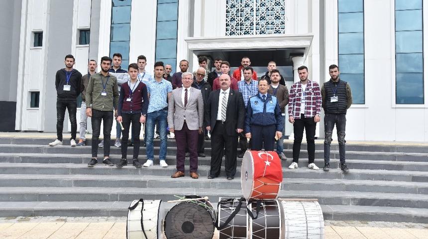 Kartepe&acute;de 58 davulcu g&ouml;rev yapacak