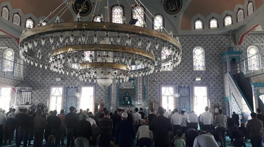 Denizli&rsquo;de engelli bireyler namazda bir araya geldi