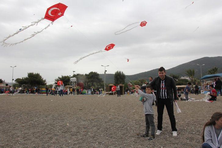 Menderes’te uçurtma şenliği G2