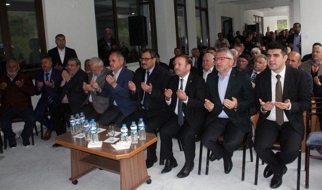 Giresun’da tek örneği bulunan cami ibadete açıldı