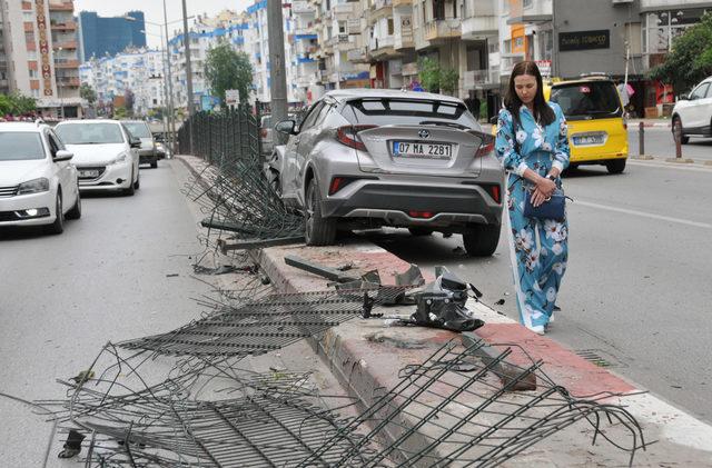 Otomobilde uyuşturucu kullanan gençler, zincirleme kazaya yol açtı