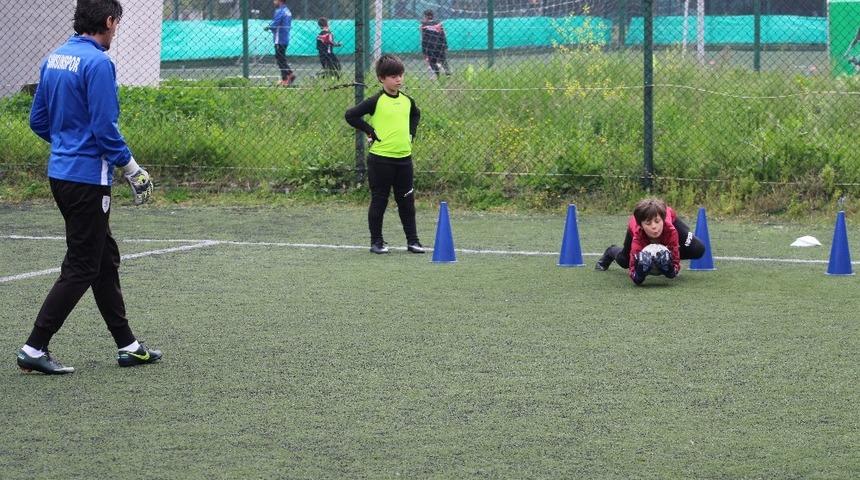 Yılport Samsunspor’un kalecileri futbol okulundan