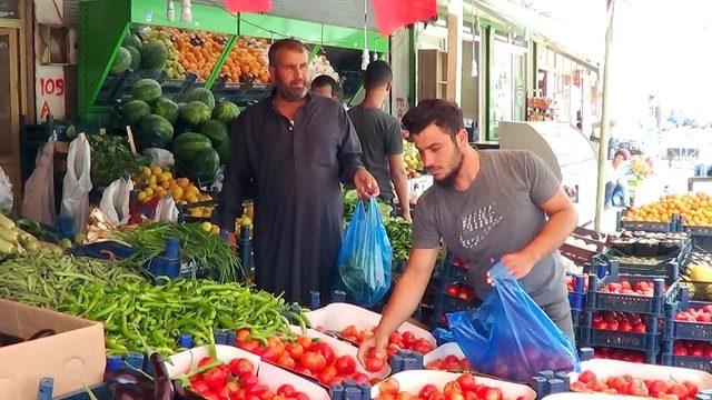 Ramazan ayının gelişi esnafın yüzünü güldürdü