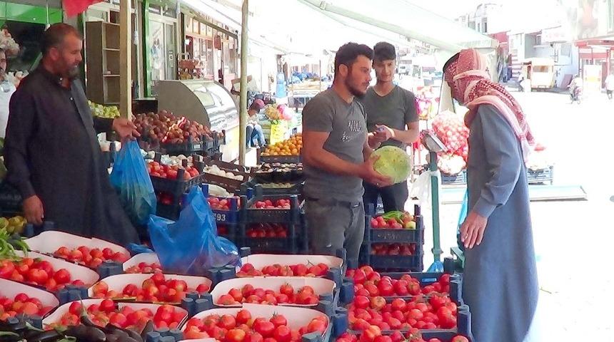 Ramazan ayının gelişi esnafın y&uuml;z&uuml;n&uuml; g&uuml;ld&uuml;rd&uuml;