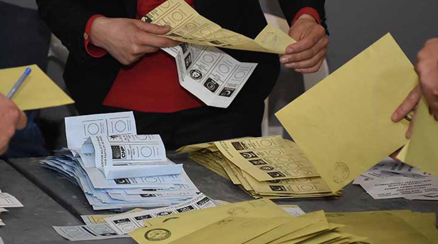 AA: İstanbul se&ccedil;imlerinde 43 ş&uuml;phelinin FET&Ouml; ile irtibatı tespit edildi