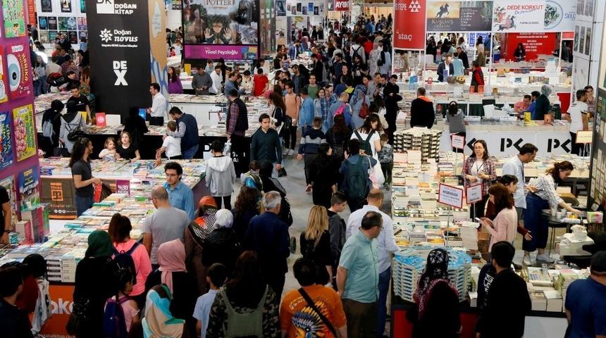 Kocaeli Kitap Fuarı&rsquo;nı 855 bin 815 kişi ziyaret etti