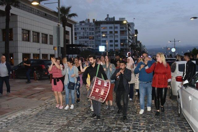 İzmir'de Hıdırellez yürüyüşü