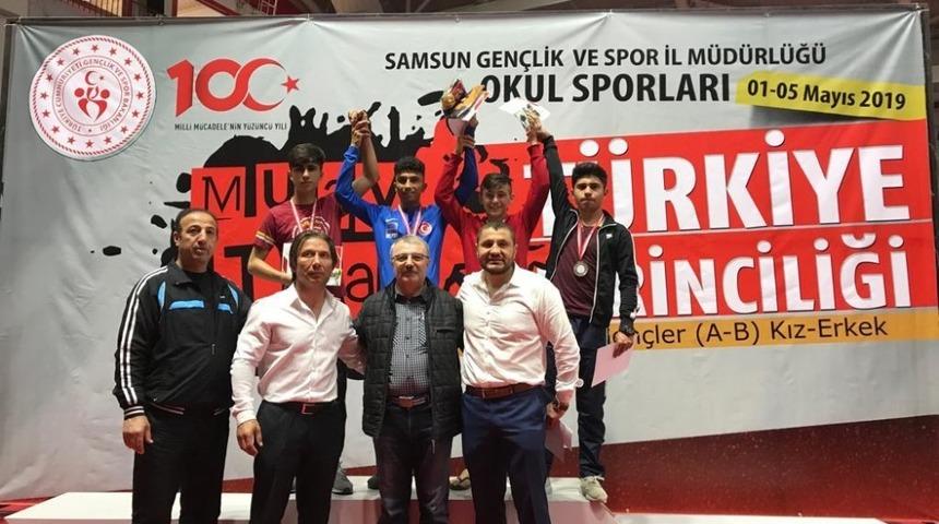 Kayseri Muaythai takımı Samsun&rsquo;dan başarı ile d&ouml;nd&uuml;