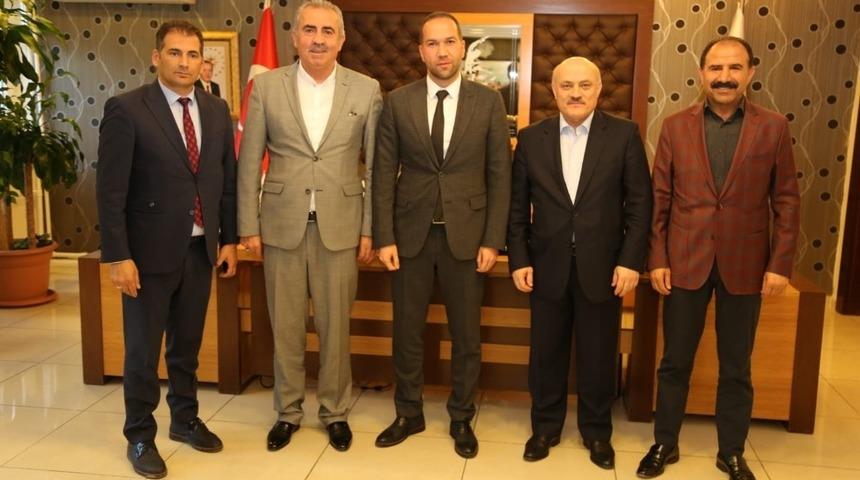 Hizmet-İş&rsquo;ten Belediye Başkanı &Ouml;zdemir&rsquo;e ziyaret