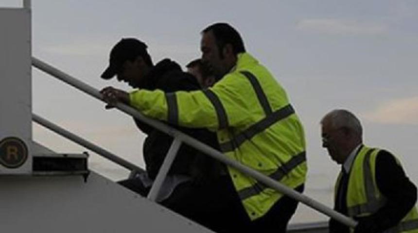 Ramazan öncesi 200 Müslüman din adamını sınır dışı edildi