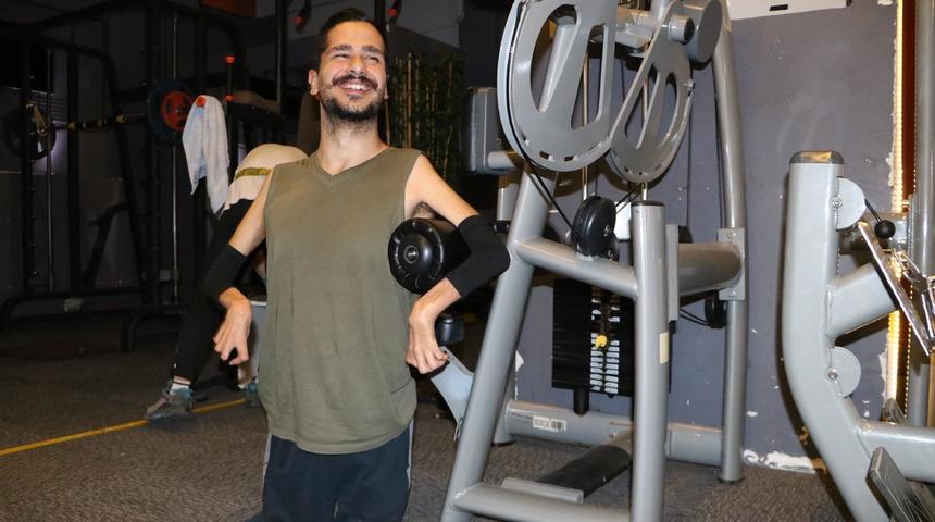 Hastalığı ve kesilen bacaklarına rağmen hayata sporla tutundu