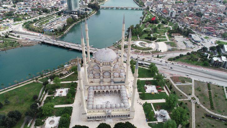 Sabancı Camii şifrelerle dolu! G1
