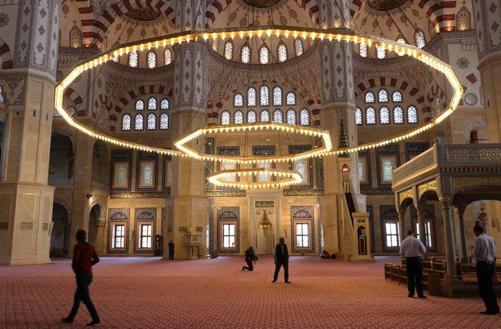 Sabancı Camii şifrelerle dolu! G2