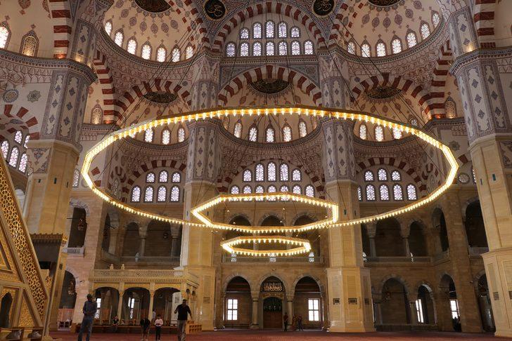 Sabancı Camii şifrelerle dolu! G5