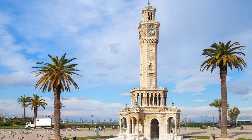 Adım adım iki günlük İzmir rehberi