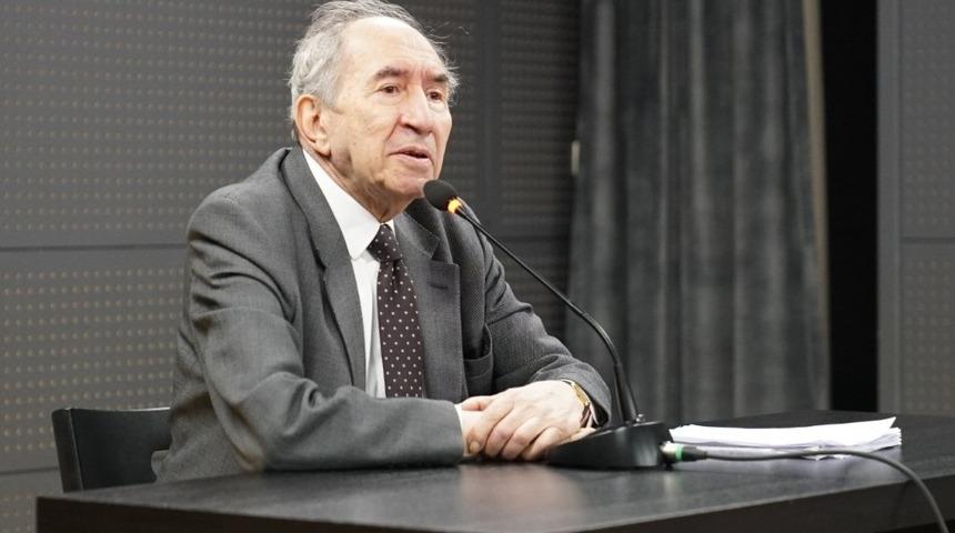 Eski Bakan Altan &Ouml;ymen Kapadokya&rsquo;da T&uuml;rkiye&rsquo;nin demokrasi tecr&uuml;besini anlattı