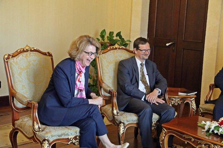 Vali Karaloğlu: “Nordik ülkelerini krizden çıkış barometresi olarak görüyoruz” G2