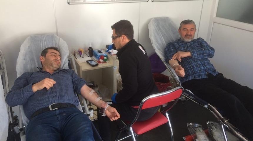 Yerk&ouml;y&rsquo;de kan bağışı