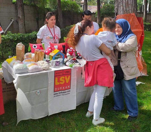 Bursa’da LÖSEV’den sağlıklı yaşam yürüyüşü